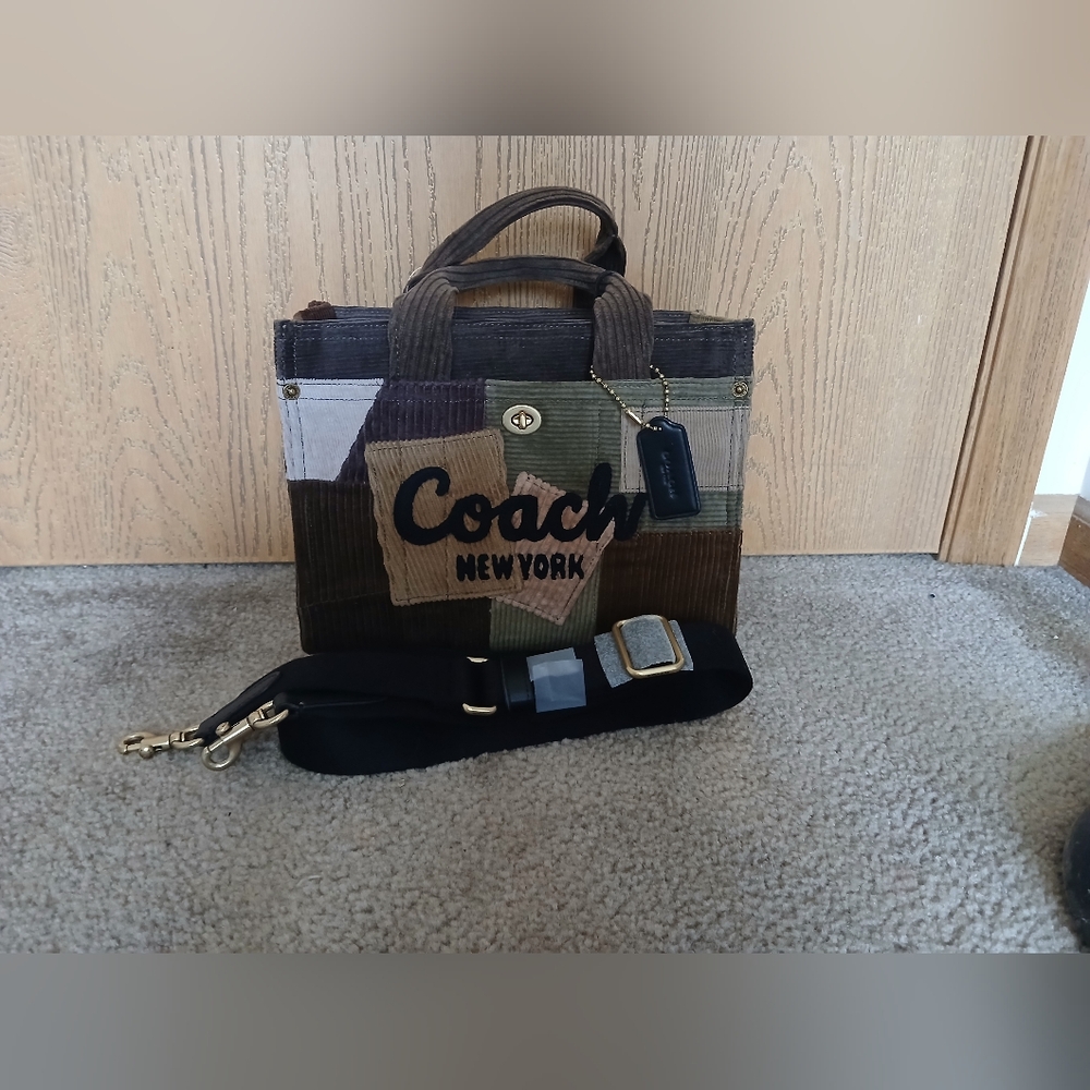 Coach Cord Cargot T 26